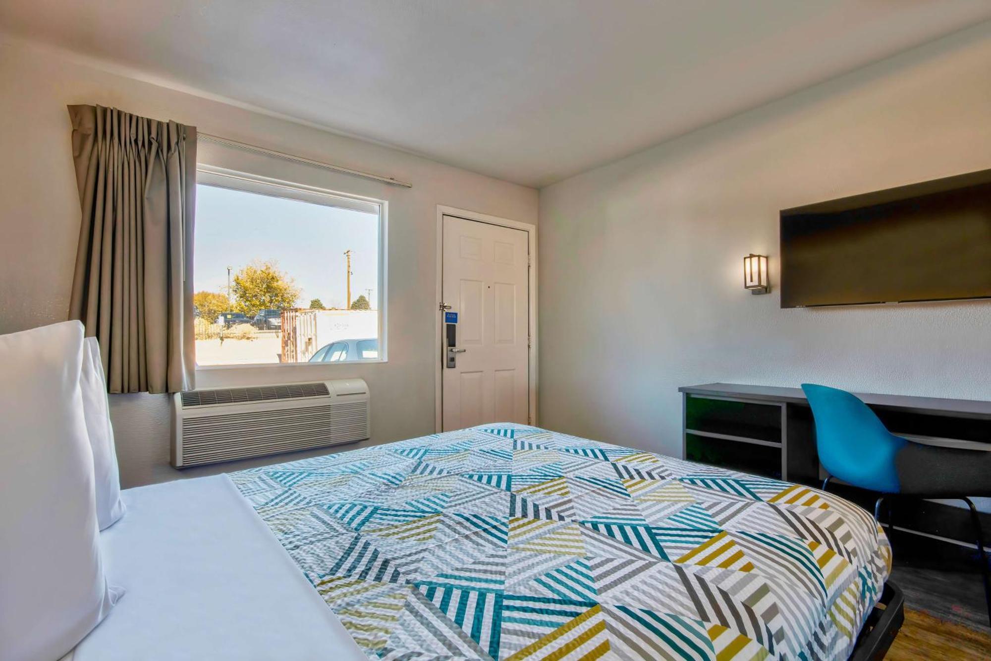 Hotel 6-albuquerque, Nm - Carlisle 2*
