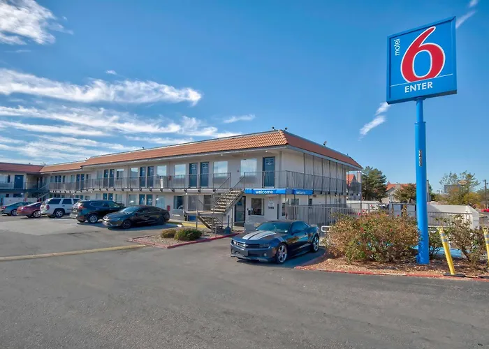 Motel 6-Albuquerque, Nm - Carlisle